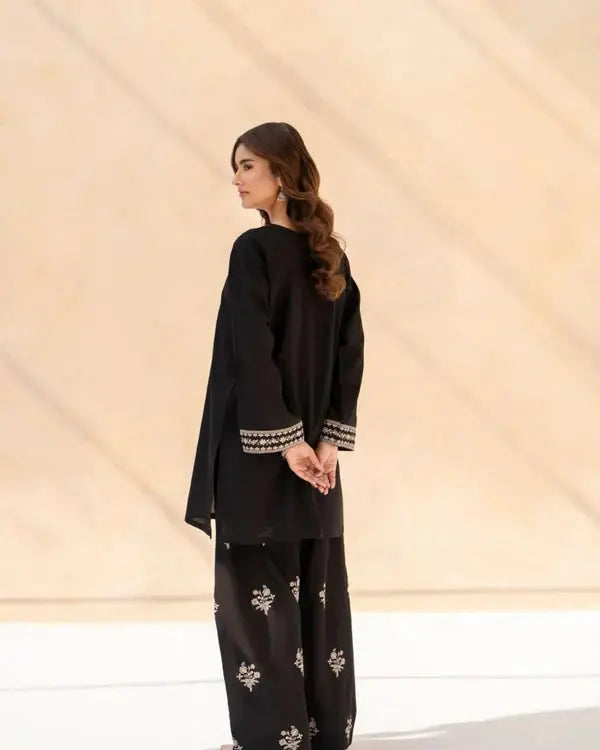 BLACK SAJAL SET ( FARSHI SHALWAR ) MWF COLLECTION